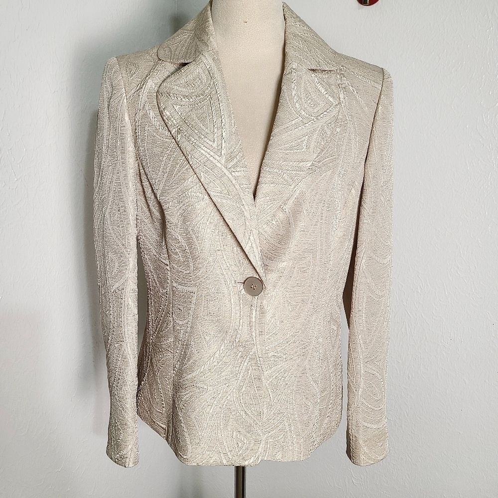 Kasper Textured Cream One-Button Blazer, Size 8